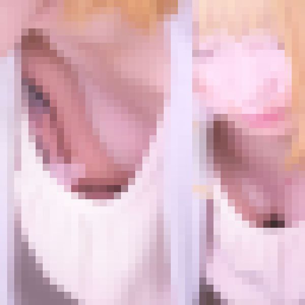 真面目なバイトのＥちゃんの乳首をひそやかに・・・