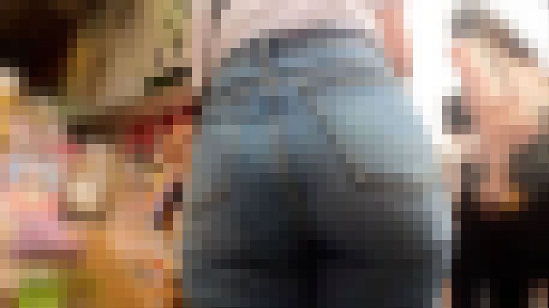 【巨尻お姉さん】ムッチムチ巨尻JDお姉さんのジーンズ着衣尻を粘着撮影。