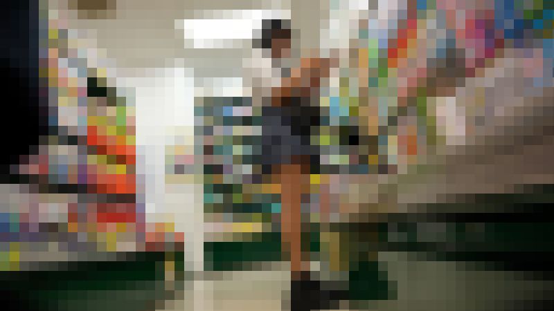 パンツの繊維まで覗かれた生パンJK スカートめくりで逆さ撮り パンチラ盗撮