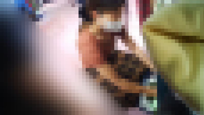 【店員胸ちら2名分】楽器屋店員さんのB地区ちら・古着屋店員さんの胸チラ【05】