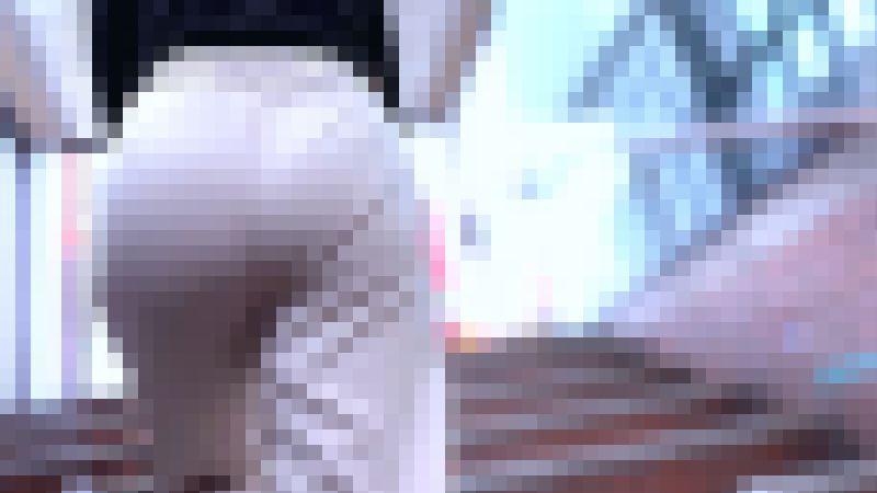 【４K・高画質】#40 対照的なお尻を揺らしランチに向かう販売員さん２人組に密着